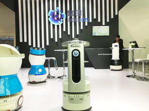 擎朗送餐機器人新品亮相第七屆上交會 電機及控制系統研發亮點解析